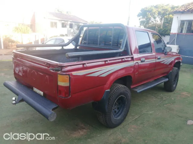 Toyota Hilux 1993 - foto 8