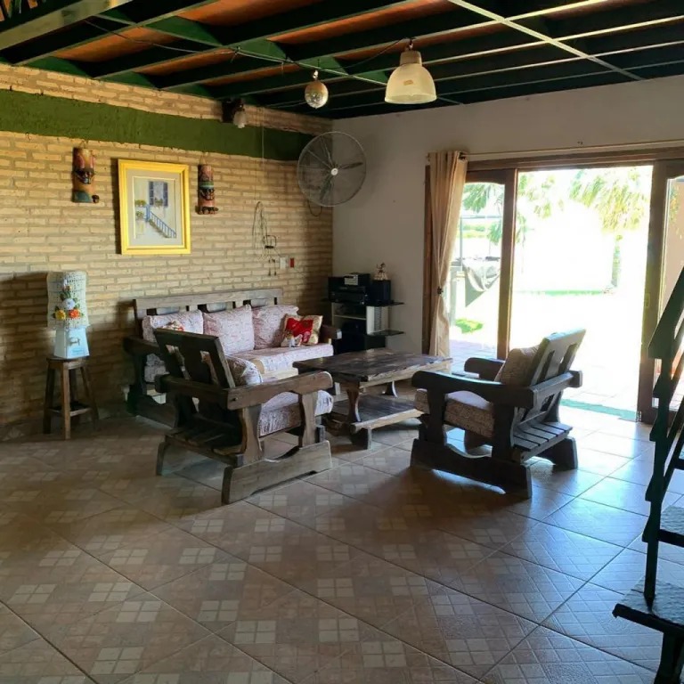 CASA QUINTA EN VILLA OLIVA, A ORILLAS DEL RÍO — foto 3