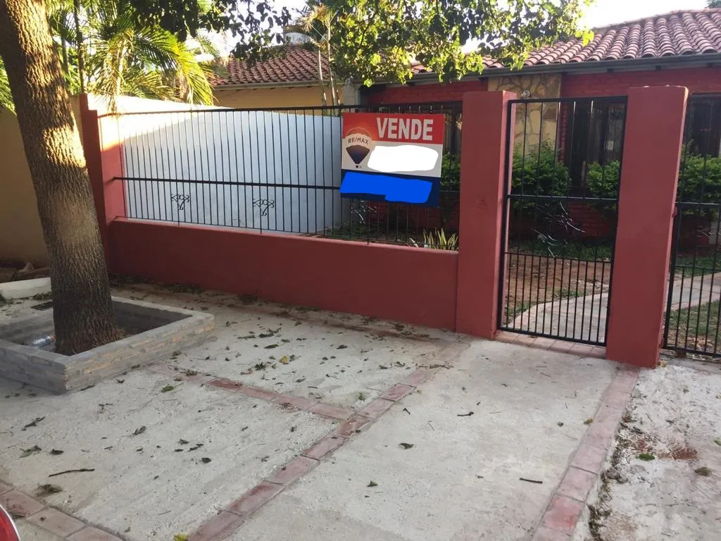 SE VENDE CASA EN ZONA CÉNTRICA DE SAN LORENZO — foto 3
