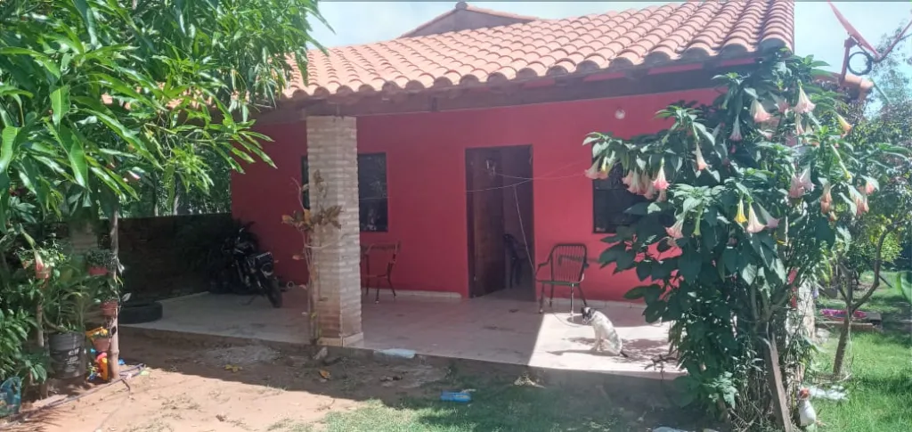 HERMOSA CASA EN LIMPIO!!! — foto 3