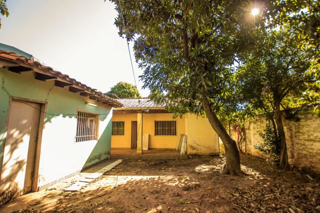 BARRIO HERRERA: 360M2 + CASA A RECICLAR O DEMOLER – 180.000 USD. — foto 3