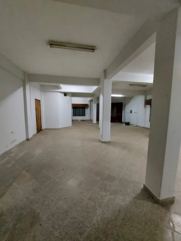 Se alquila local en Barrio Nazareth — foto 2