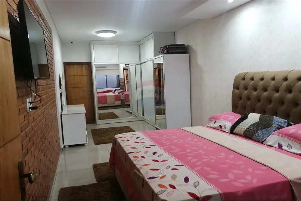 EN VENTA RESIDENCIA — foto 3
