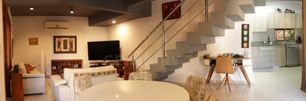 VENDO HERMOSA CASA ESTILO MINIMALISTA- ZONA CIT. — foto 2
