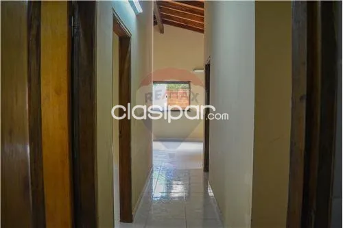 Vendo casa moderna a metros del centro de San Bernardino — foto 3
