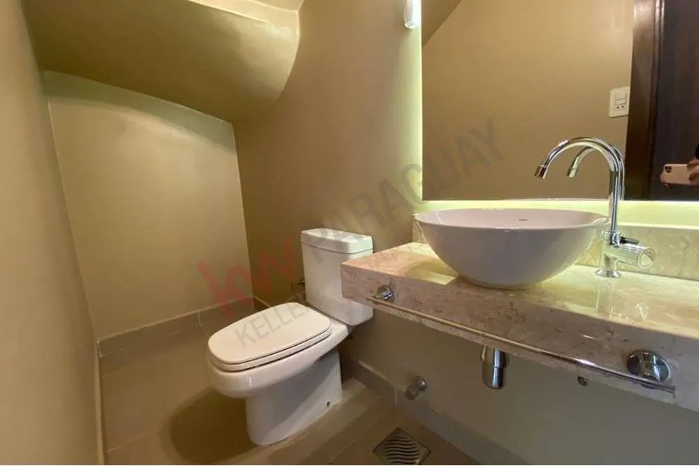 EN VENTA DUPLEX EN BARRIO CERRADO - LUQUE — foto 3