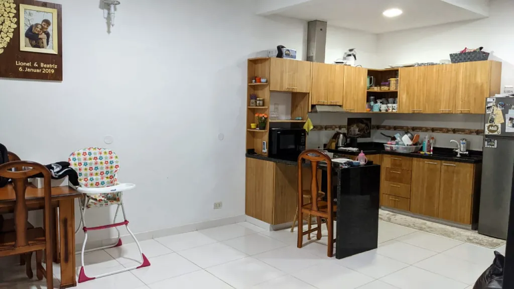 VENDO HERMOSO DÚPLEX EN MRA ZONA AEROPUERTO — foto 2