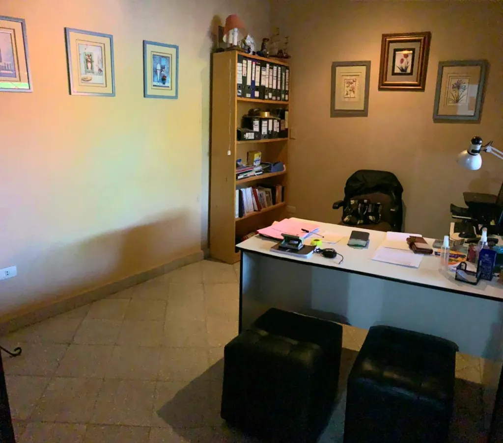 VENDO RESIDENCIA EN LAMBARE — foto 3