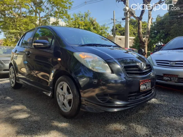 Toyota Vitz 2007 - foto 2