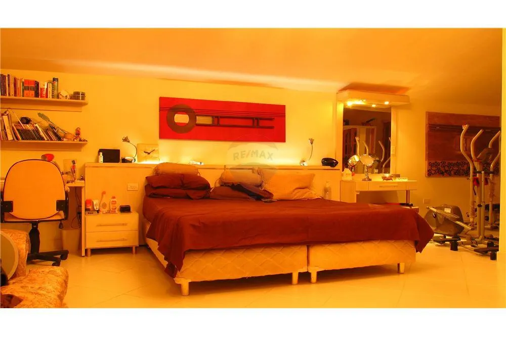 VENDO RESIDENCIA EN B° HIPÓDROMO — foto 2