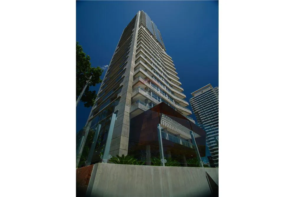 En venta lujoso departamento en Miranda Tower — foto 3