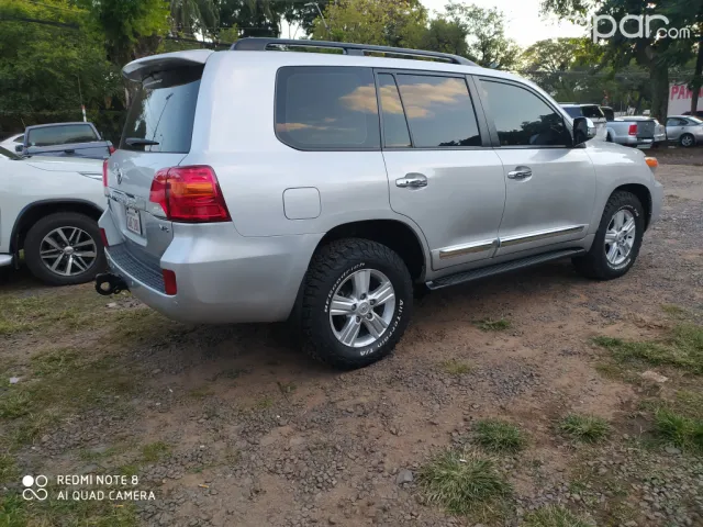 Toyota Land Cruiser 2013 — foto 3
