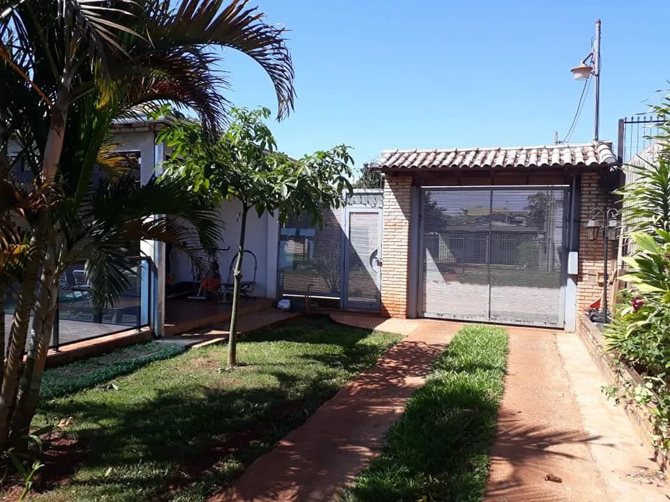 VENDO CASA EN CIUDAD DEL ESTE ZONA KM MONDAY. COD 1271 — foto 2