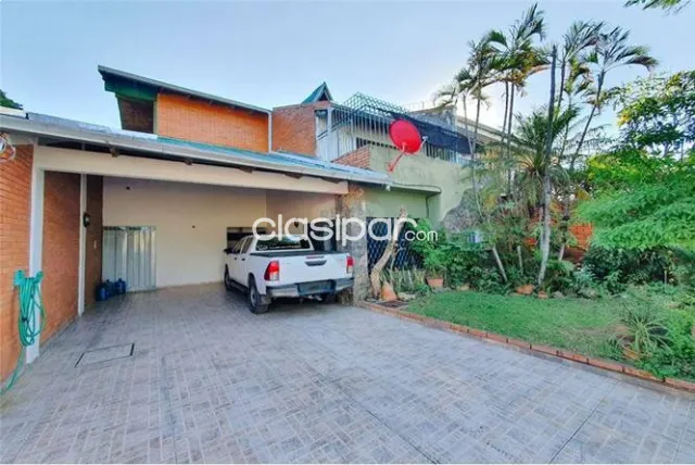 VENDO CONFORTABLE CASA EN BARRIO JARA — foto 2