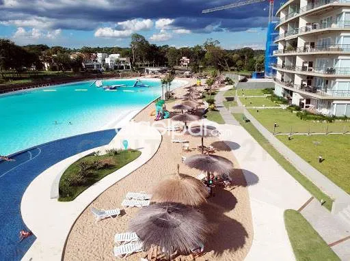 EN VENTA HERMOSA CASA A ESTRENAR EN AQUA VILLAGE — foto 2