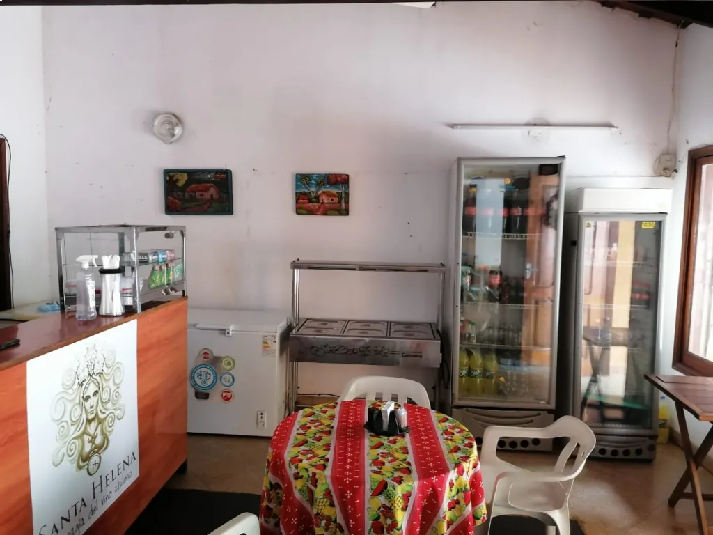 VENTA - CASA EN BARRIO LOS LAURELES — foto 3