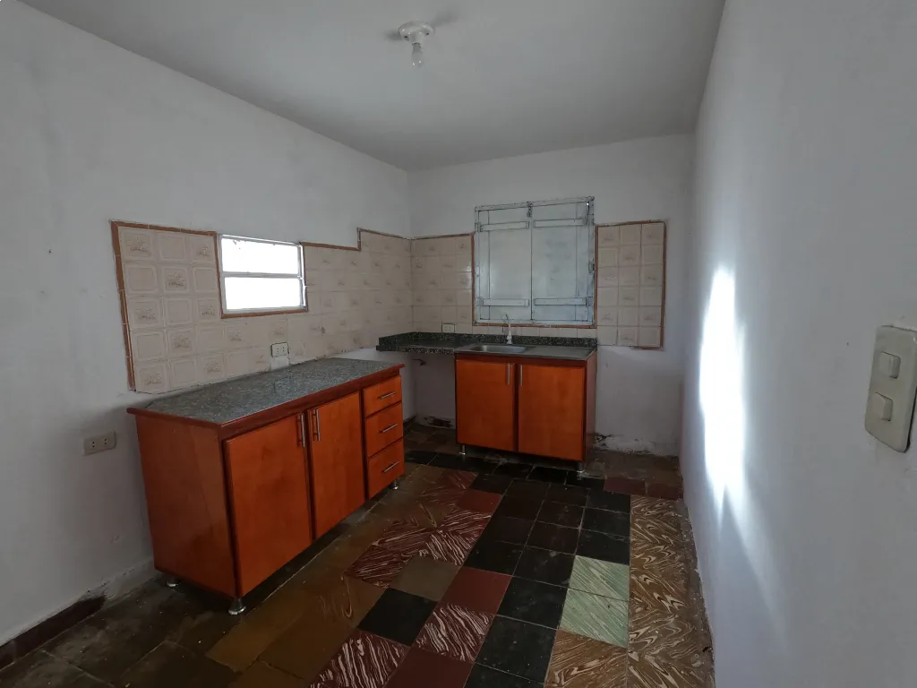 CASA CERCA DE LA COSTANERA — foto 3