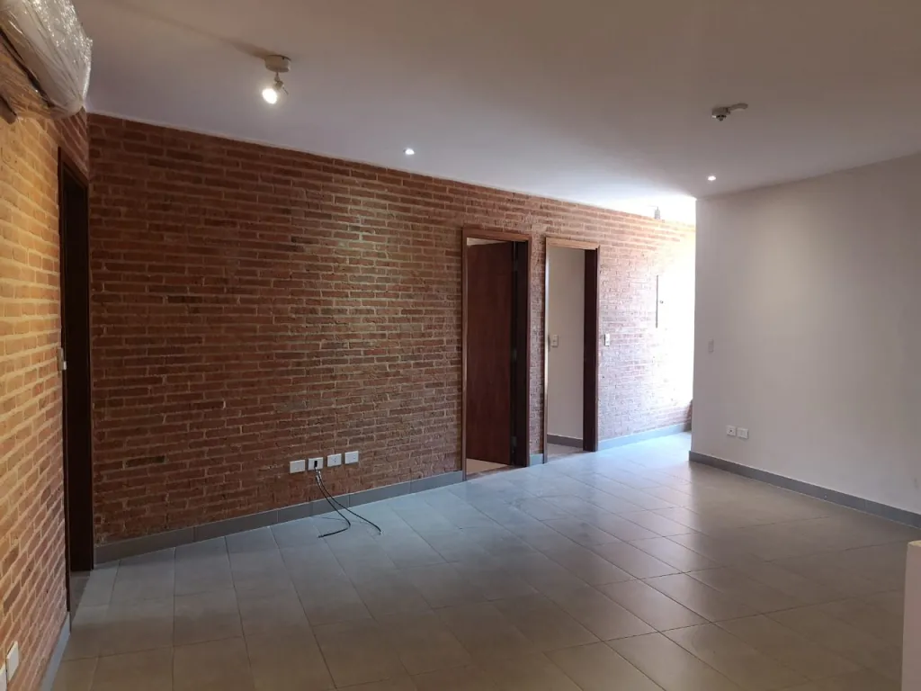 Alquilo Hermosa Casa en Asuncion - Barrio Mburucuya — foto 3