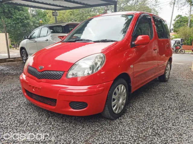 Toyota Funcargo 2003 — foto 4