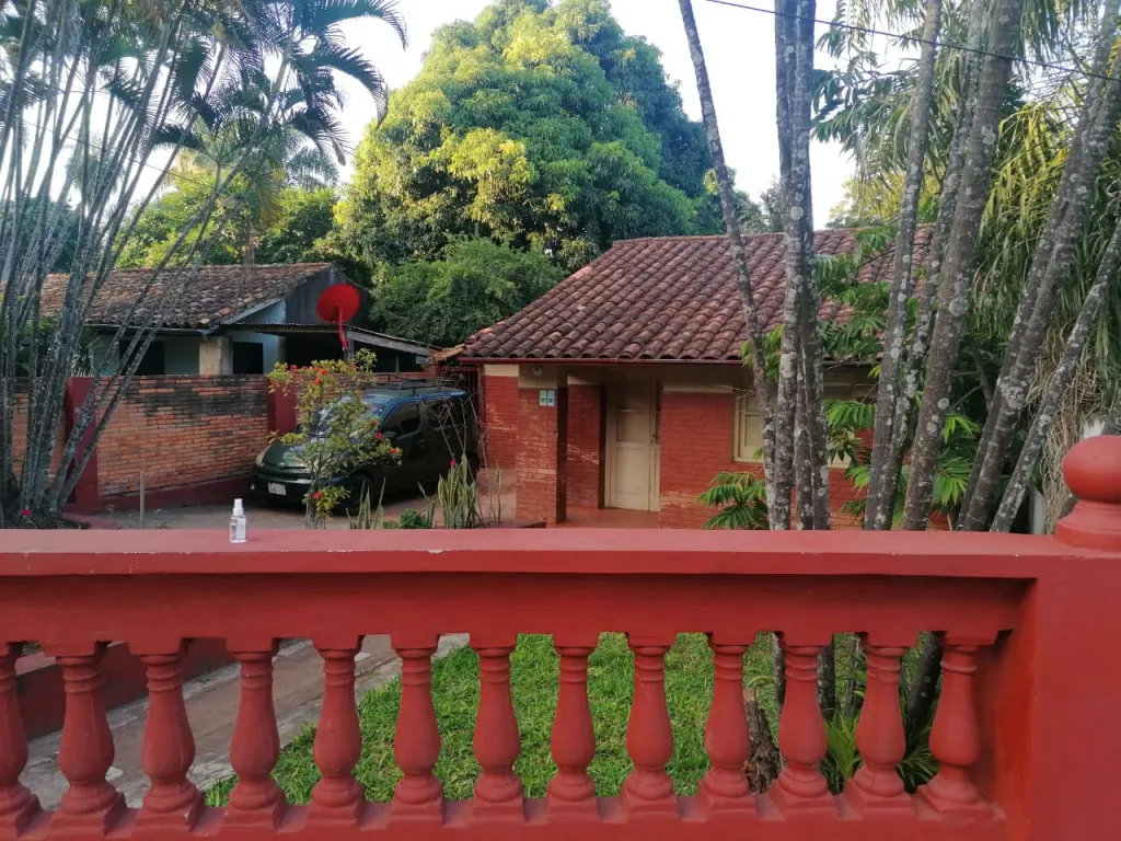 Espectacular Casa a pasos de la Basílica de Caacupé — foto 3