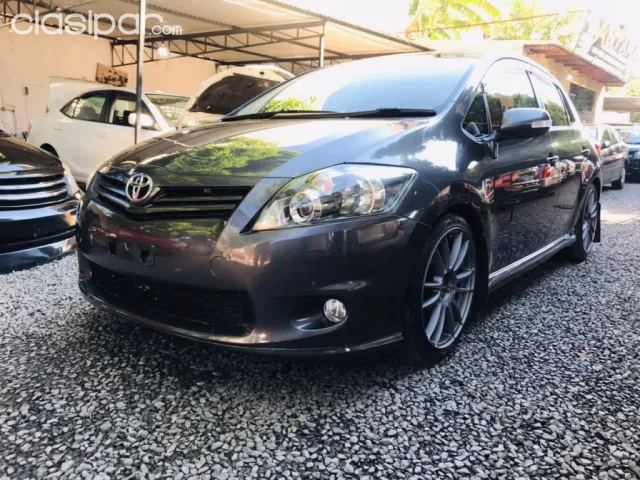 Toyota Auris 2011 — foto 4