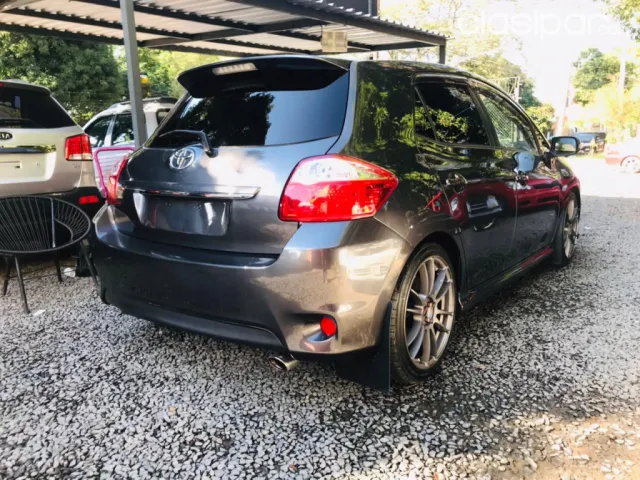 Toyota Auris 2011 — foto 6