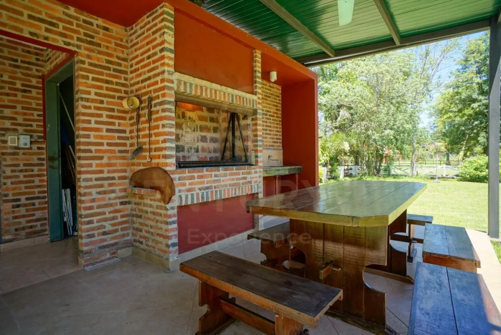 VENDO CASA EN EL COUNTRY DE SAN BERNARDINO. — foto 2
