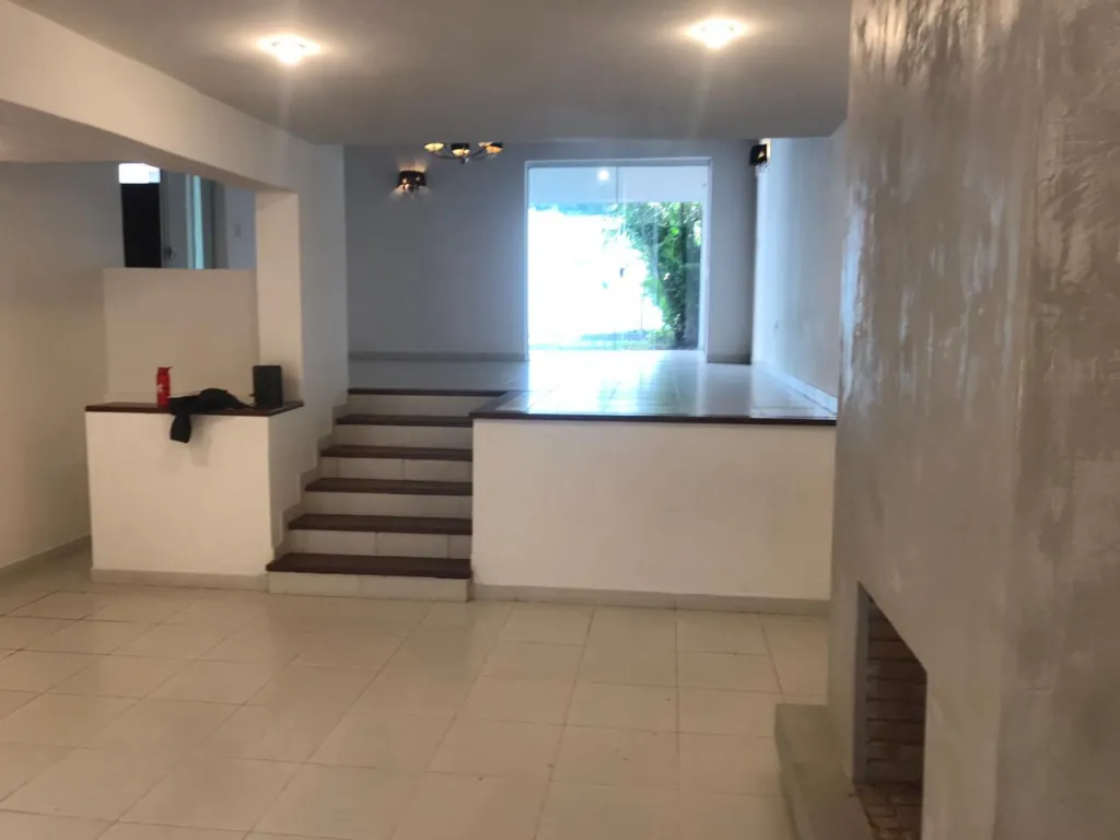 Hermosa residencia en el exclusivo barrio Hipodrómo — foto 2