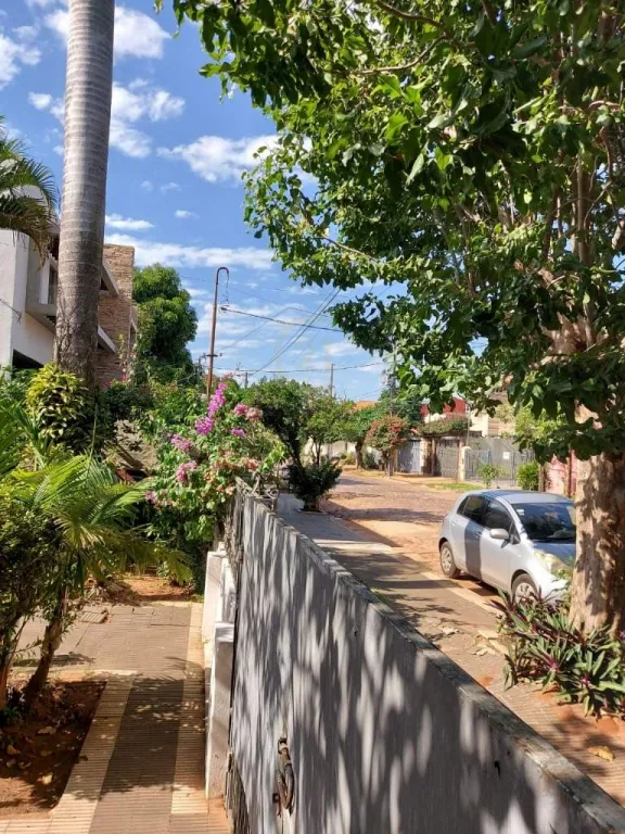 Terreno en Barrio Mburucuya. — foto 3
