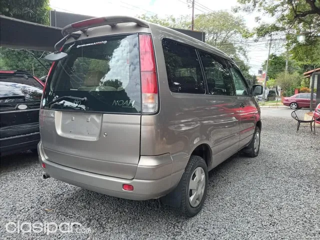 Toyota Noah 2001 — foto 6