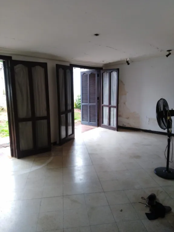 VENDO CASA EN BO SAJONIA DE ASUNCIÓN!! — foto 3