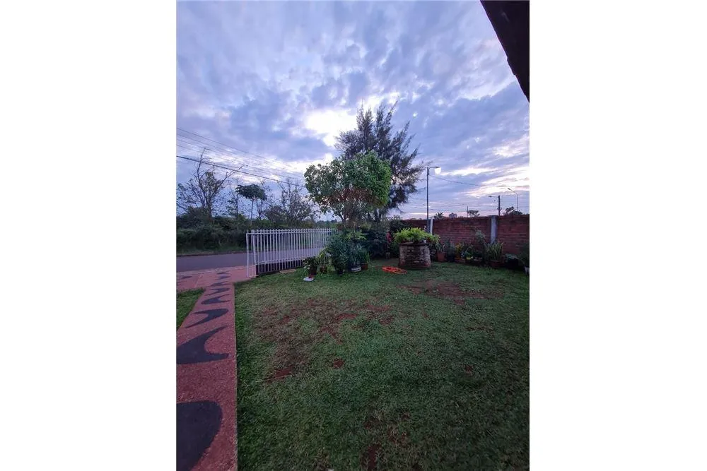 Vendo casa en el barrio Carmelitas de Encarnación: 2 habitaciones y un baño — foto 2
