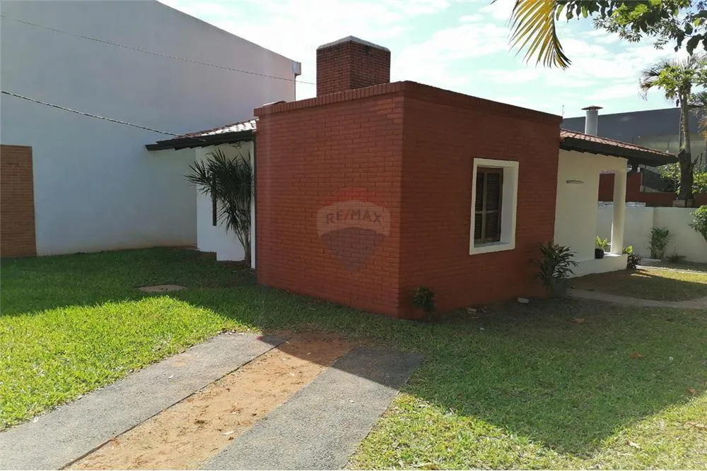 ALQUILO CHALET DE 2 DORMITORIOS CON AMPLIO PATIO EN LAMBARE ZONA PERON — foto 2