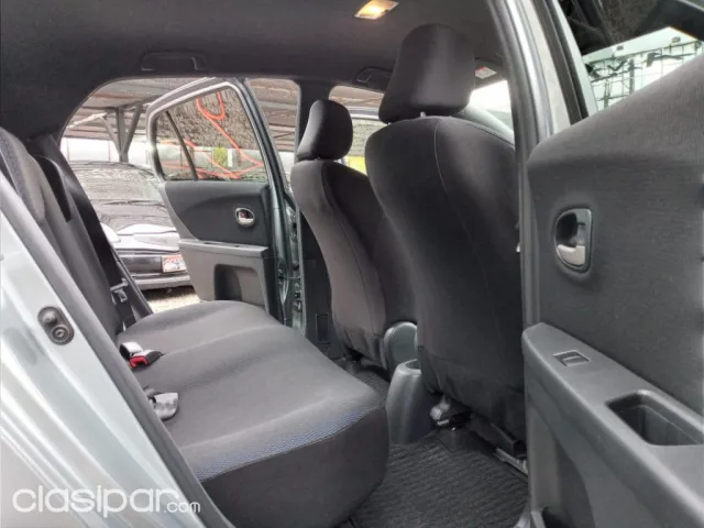 Toyota Vitz 2008 — foto 8