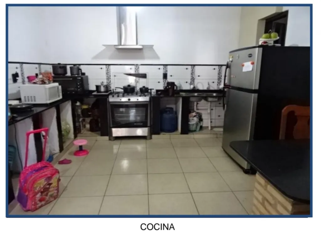 DUEÑO REMATA HERMOSA CASA EN BARRIO OBRERO — foto 3