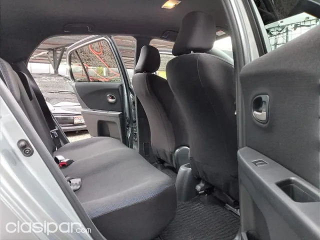 Toyota Vitz 2008 — foto 4
