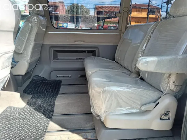 Toyota Gran Via 2000 — foto 5