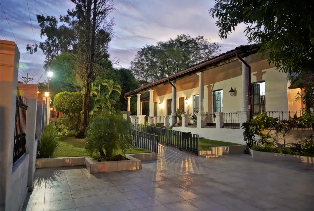 OFERTA DE SEDE PATRIMONIAL EN AREGUA — foto 2