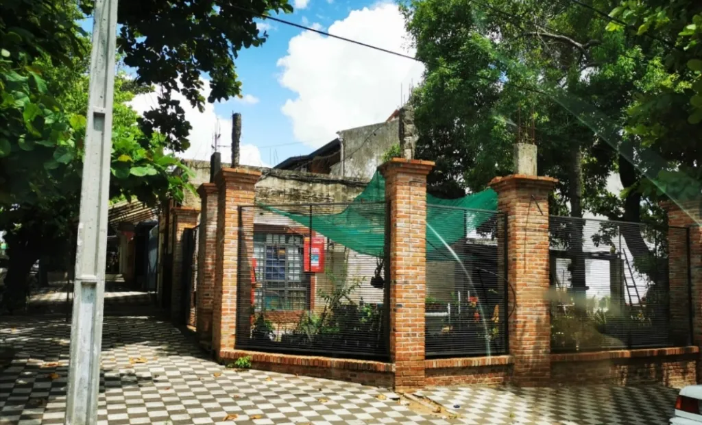 Casa en 21 Tacumbu — foto 2