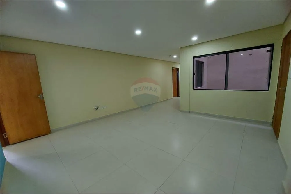 Se Alquila Departamento de 3 Dormitorios en barrio San Vicente — foto 2