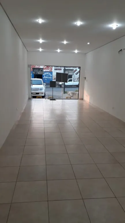 ALQUILO SALON en el CENTRO de SAN LORENZO de 50 m2 — foto 2