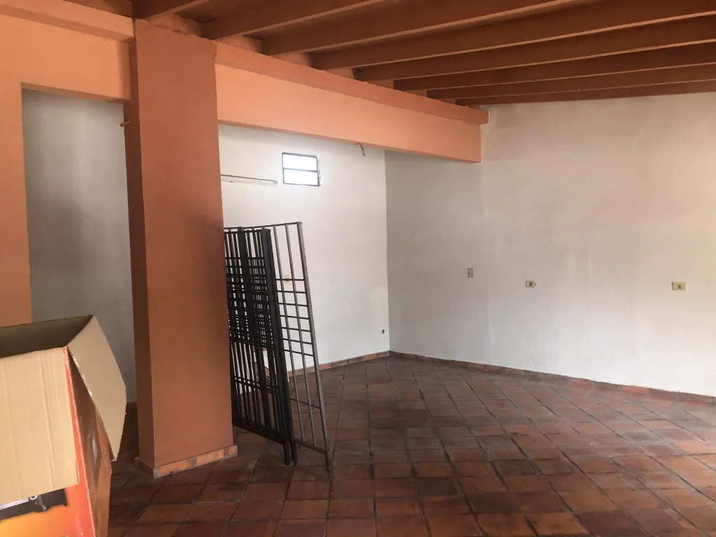 Hermosa casa en venta en Ñemby centro — foto 3