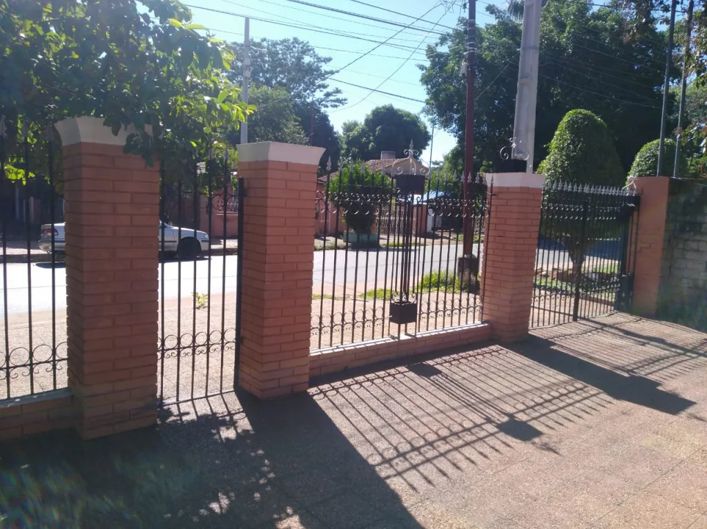 VENDO CASA EN BO. FLORIDA DE SAN LORENZO!! — foto 3