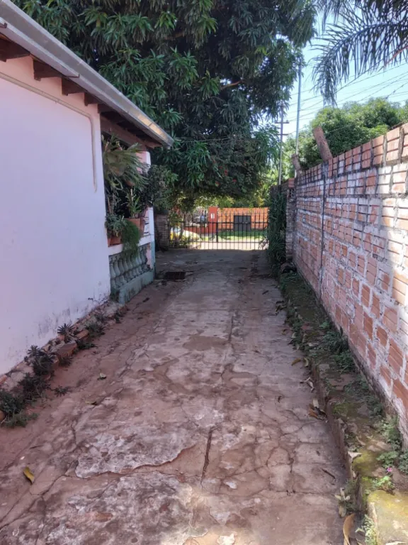 VENDO CASA EN ÑEMBY BARRIO CAAGUAZÚ!! — foto 2