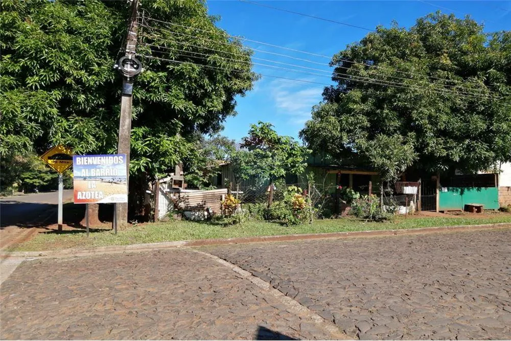 Vendo casa con tinglado en el barrio La Azotea: 2 habitaciones y un baño. — foto 2