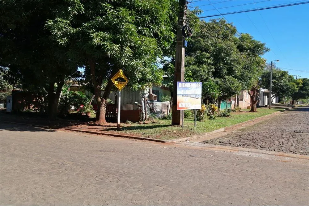 Vendo casa con tinglado en el barrio La Azotea: 2 habitaciones y un baño. — foto 3