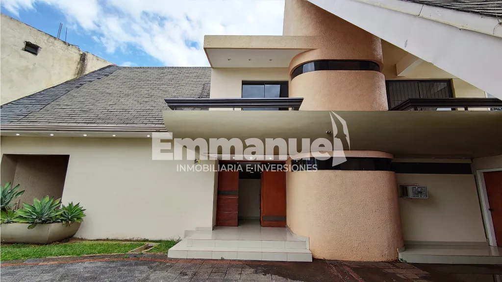 VENDO Residencia en Barrio Boquerón- Ciudad del Este — foto 2