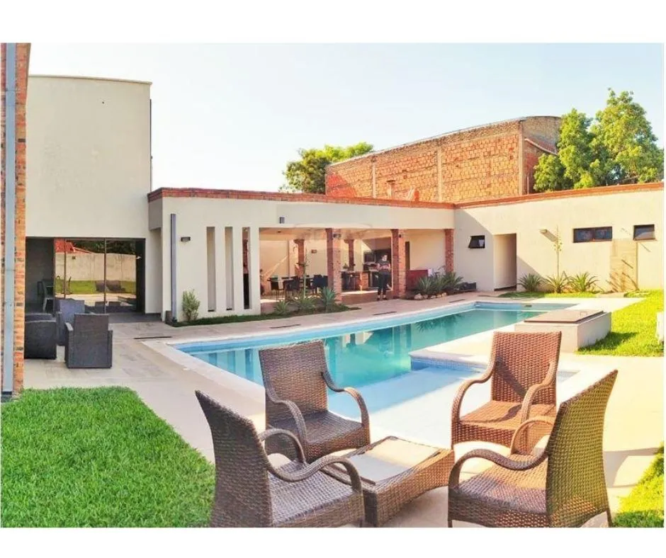 Vendo hermosa casa en Mariano Roque Alonso!! 450,000 USD — foto 2