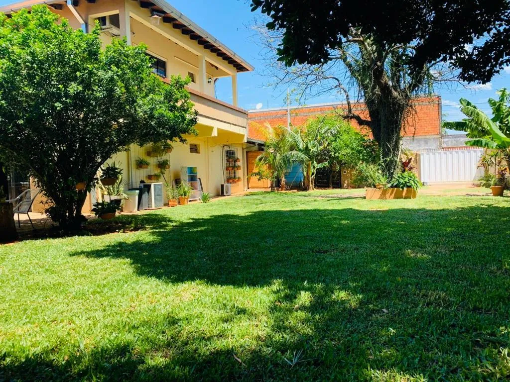 VENDO HERMOSA RESIDENCIA EN ESQUINA FERNANDO DE LA MORA — foto 2