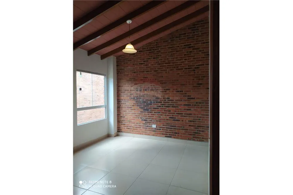 A la venta DÚPLEX EN LUQUE ‼️ — foto 2